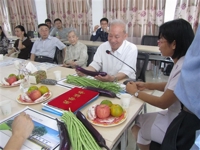 中国科学院梁思礼院士到恩平牛江镇蓝海太空育种基地参观指导