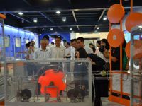 广东省“中国流动科技馆巡展”暨江门市“全国科普日”活动在蓬江启动