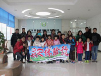 广东邦普公司环保科普教育基地开展亲子科普活动