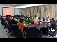 硅谷科技商务代表团专家分组考察汕头相关产业