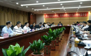 黄喜忠向市统战及市科协系统党员干部宣讲党的十九大精神