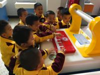 南湖幼儿园到河源市科技馆参观体验