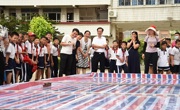 云浮市郁南县西江实验学校举办第一届航海与建筑模型大赛
