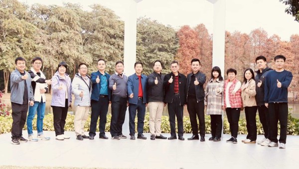 省公路学会党支部与广州通辉工程有限公司党支部联合开展“绿动未来，筑路低碳”主题党建活动