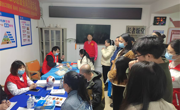 湛江市赤坎区科协开展2025年学雷锋科技志愿服务周义诊活动